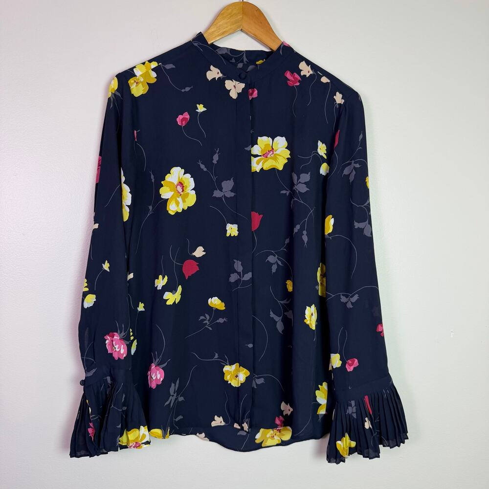 Ann Taylor Navy Floral Blouse Pleated Bell Sleeve Women's M Button Up Career Top - Picture 2 of 13